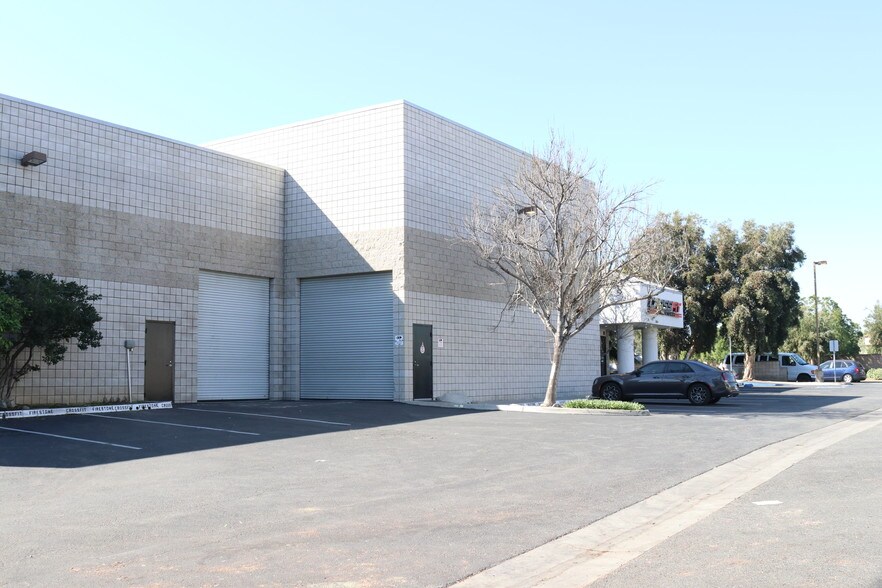 More Photos Of 250 N Orange Ave, Brea Warehouse For Sale