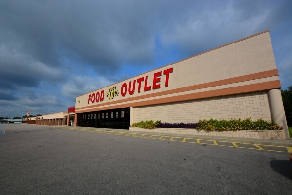 Primary Photo Of 2040-2096 Springdale Ln, Birmingham Unknown For Lease