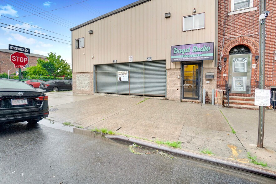 More Photos Of 2829 Harway Ave, Brooklyn Office For Lease