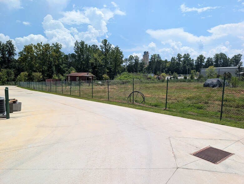 Primary Photo Of 6554 Ball Ground Hwy, Ball Ground Land For Lease