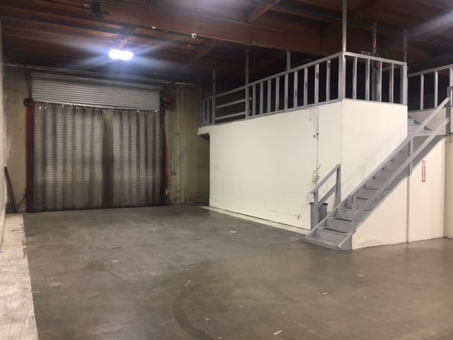 More Photos Of 380 Swift Ave, South San Francisco Warehouse For Lease