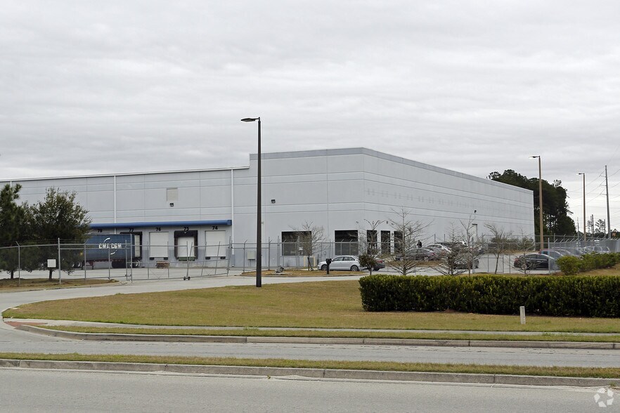 More Photos Of 102 Norwest Ct, Pooler Warehouse For Lease