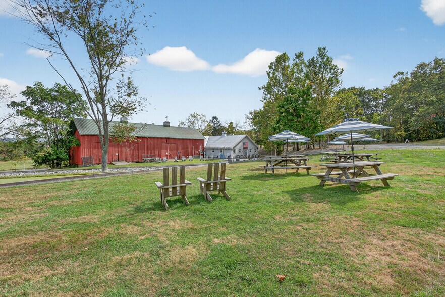 More Photos Of 65 Four Corners Rd, Warwick Specialty For Sale