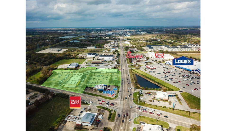 More Photos Of 5003-5075 Garth Rd, Baytown Unknown For Lease