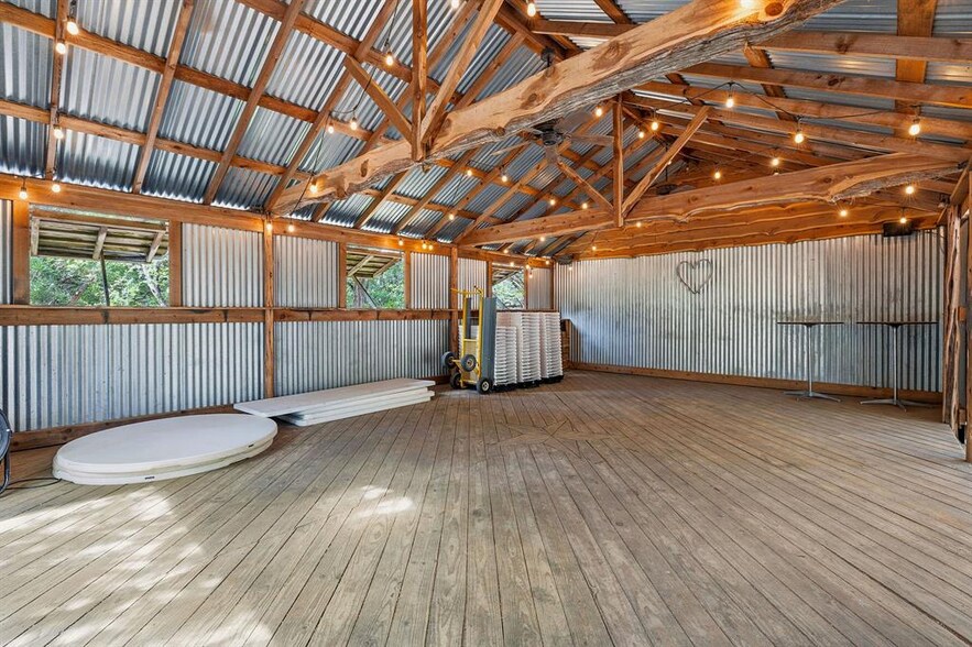 More Photos Of 1770 Elder Hill rd, Driftwood Specialty For Sale