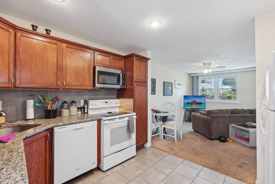 More Photos Of , Levittown General Retail For Sale