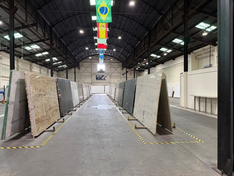 More Photos Of 2600 S Yosemite Blvd, Modesto Warehouse For Lease