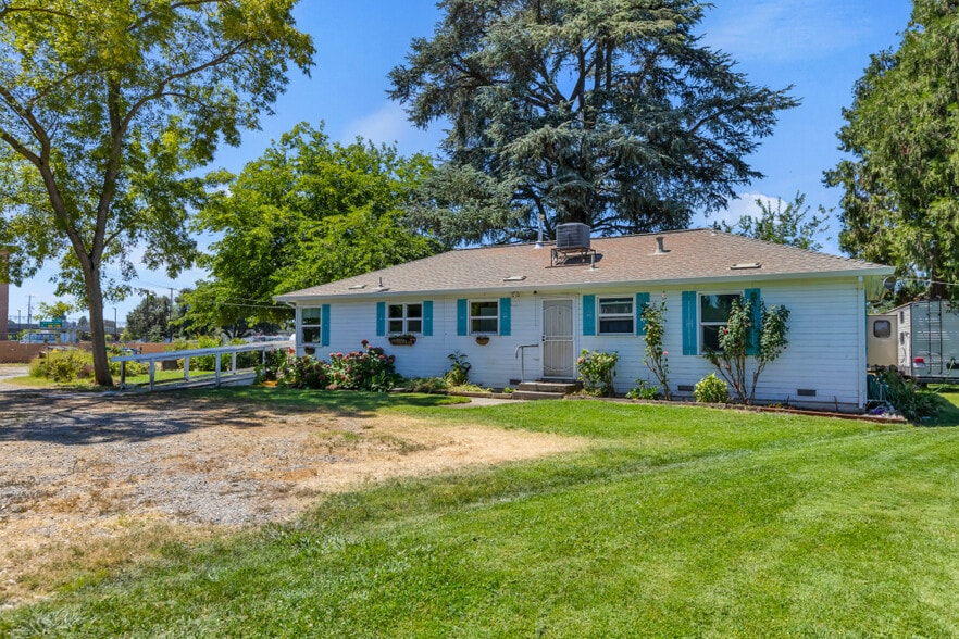 Primary Photo Of 9455 E Stockton Blvd, Elk Grove Specialty For Sale