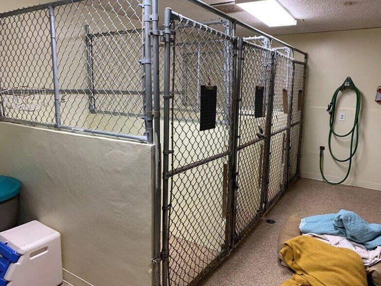 More Photos Of 10569 Lem Turner Rd, Jacksonville Medical For Sale