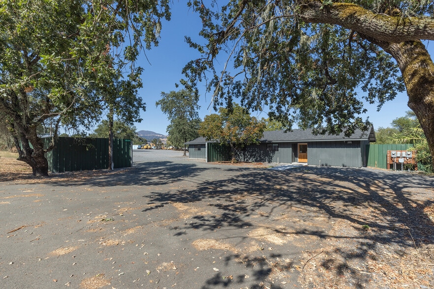 More Photos Of 18184 Geyserville Ave, Geyserville Industrial For Sale