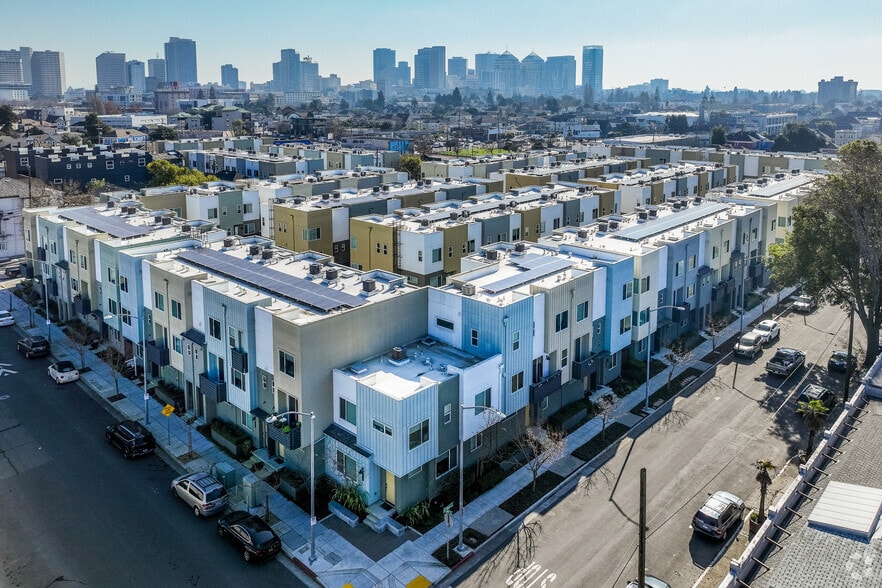 More Photos Of 990 W Grand Ave, Oakland Apartments For Sale