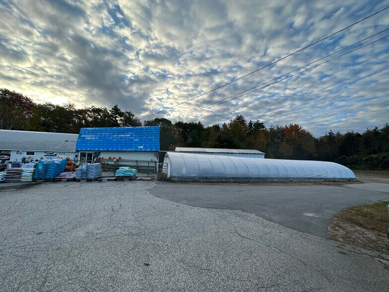 More Photos Of 262 Main st, East Waterboro General Retail For Sale