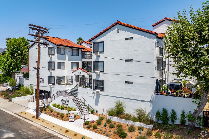 Primary Photo Of 1318 N Mansfield Ave, Los Angeles Apartments For Sale