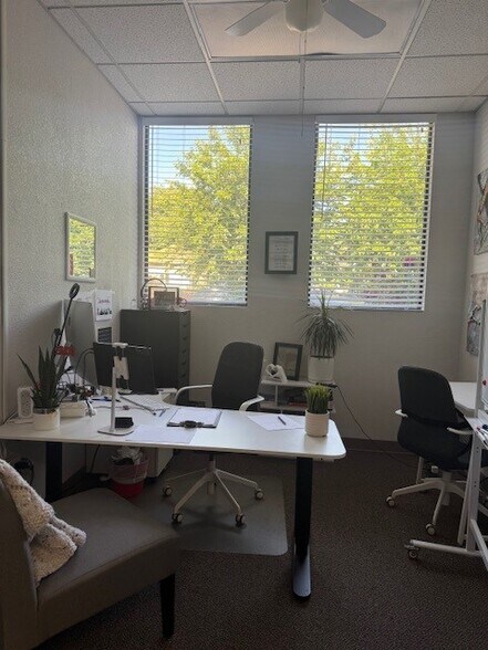 More Photos Of 15-17 W 8th St, Tracy Office For Lease