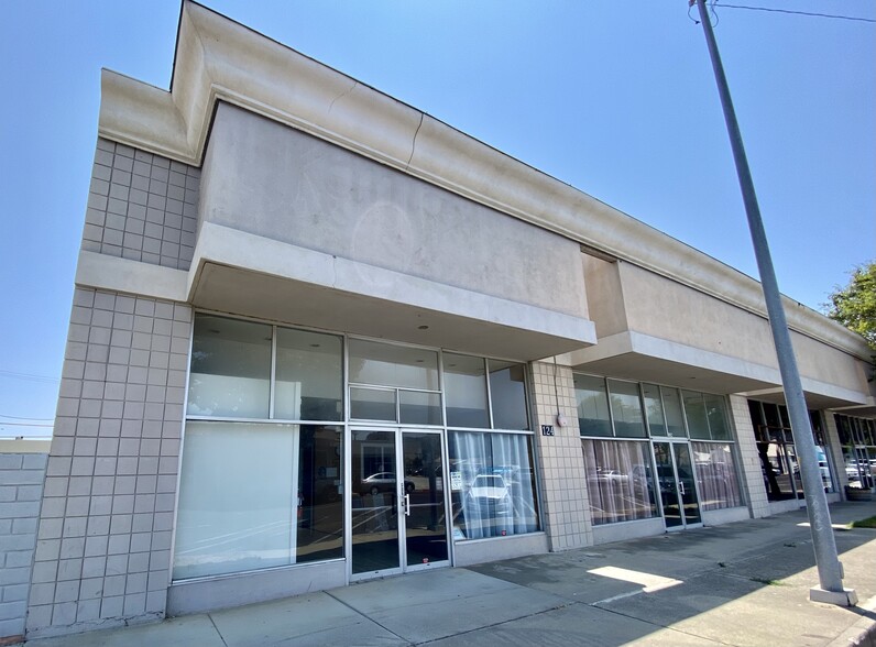 Primary Photo Of 124-126 N I St, Lompoc Storefront Retail Office For Sale