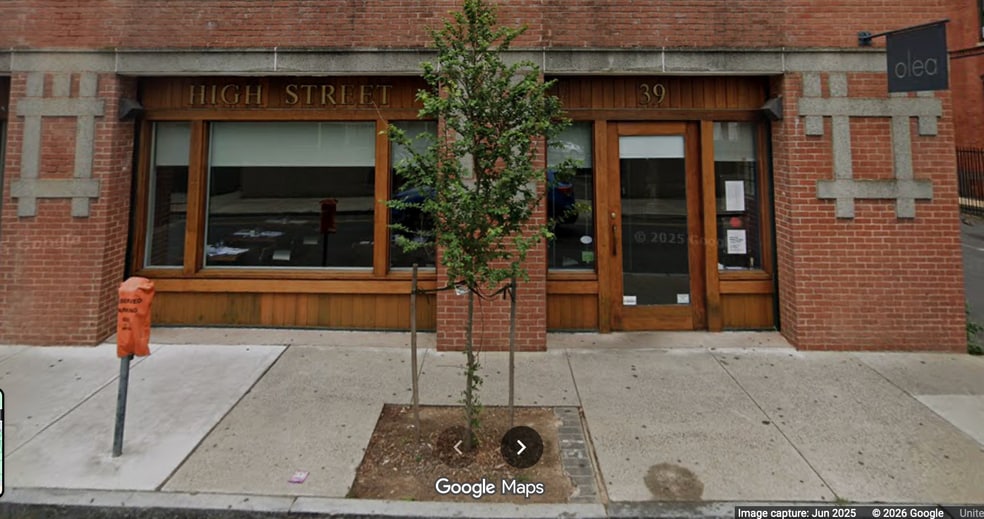 More Photos Of 39 High St, New Haven General Retail For Lease