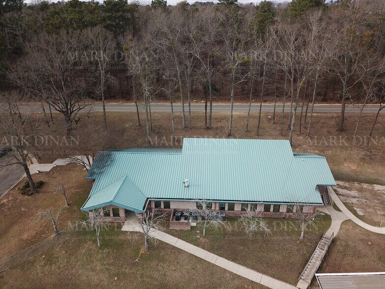 More Photos Of 2879 & 2881 Shannon Oxmoor Rd, Birmingham Warehouse For Sale