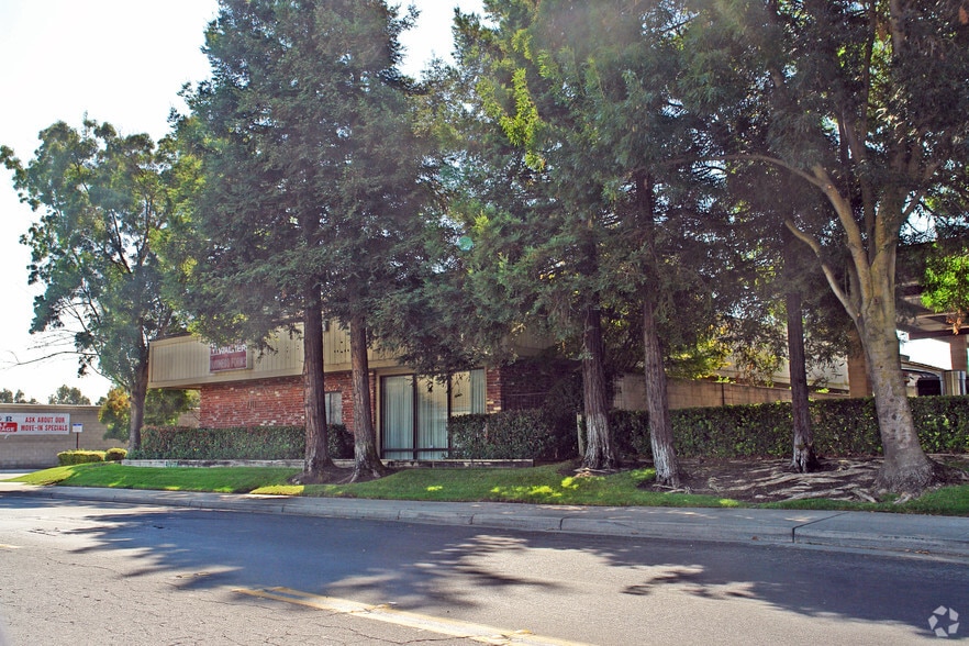 More Photos Of 7811 Kelley Dr, Stockton Office For Sale