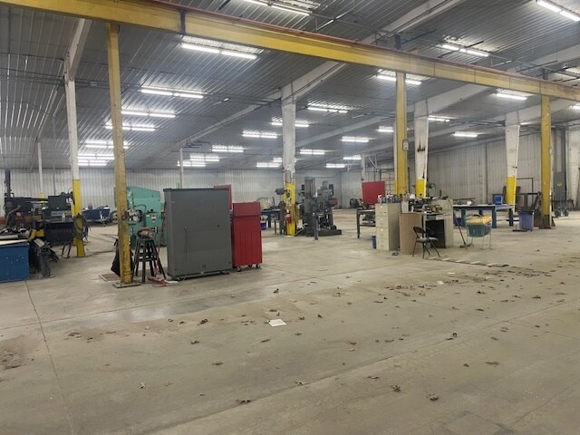 More Photos Of 23044 Honey Creek Rd, Sulphur Springs Distribution For Sale