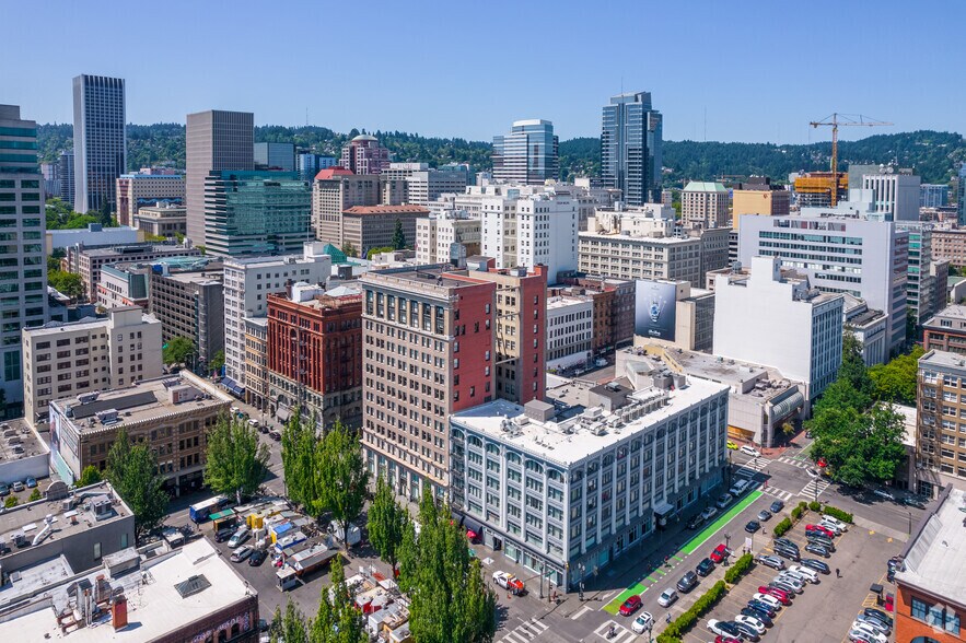 More Photos Of 319 SW Washington St, Portland Office For Sale