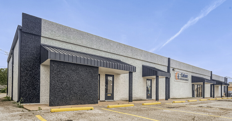 Primary Photo Of 208-214 E X St, Deer Park Medical For Lease