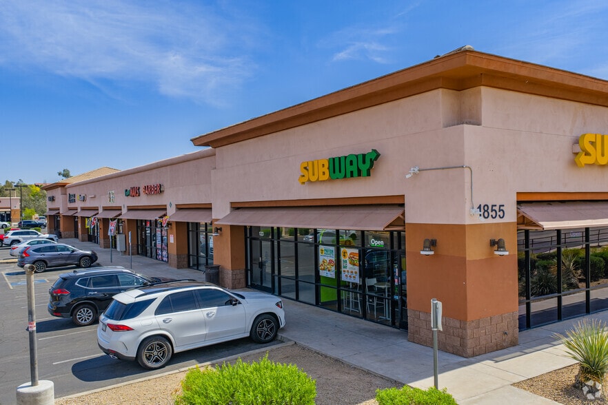 More Photos Of 1825-1855 W Greenway Rd, Phoenix Freestanding For Lease