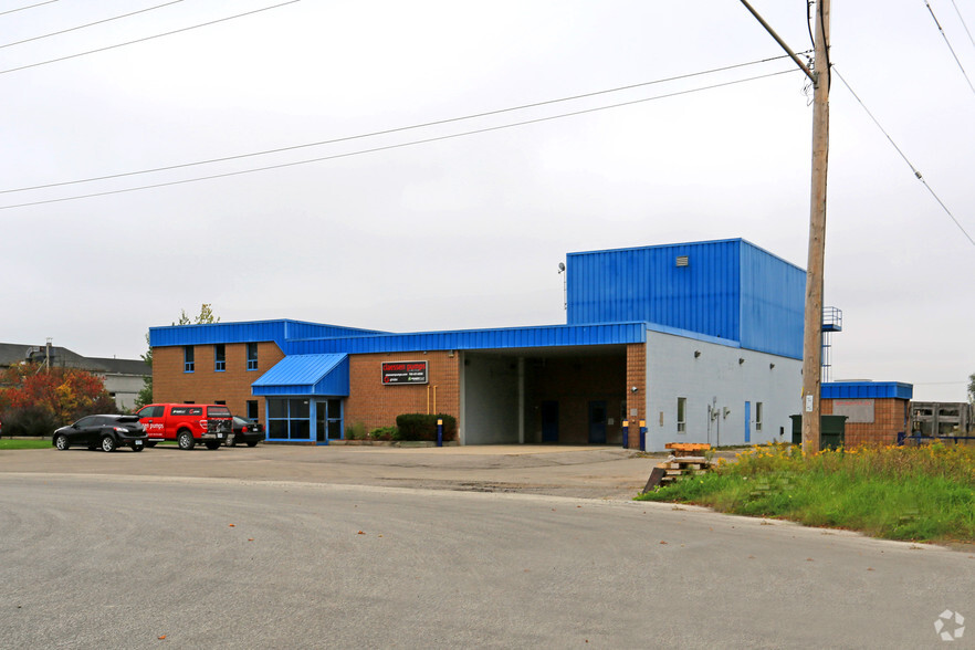 Primary Photo Of 2249 Bowman St, Innisfil Warehouse For Lease