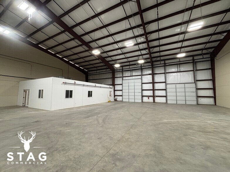 More Photos Of 1635 N FM 156, Ponder Unknown For Lease