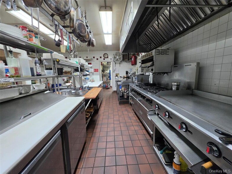 More Photos Of 951 State 17B Rt, Mongaup Valley Restaurant For Sale