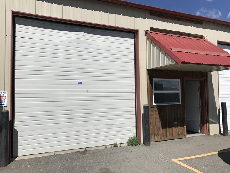 More Photos Of 1270 Lockwood Rd, Billings Freestanding For Lease