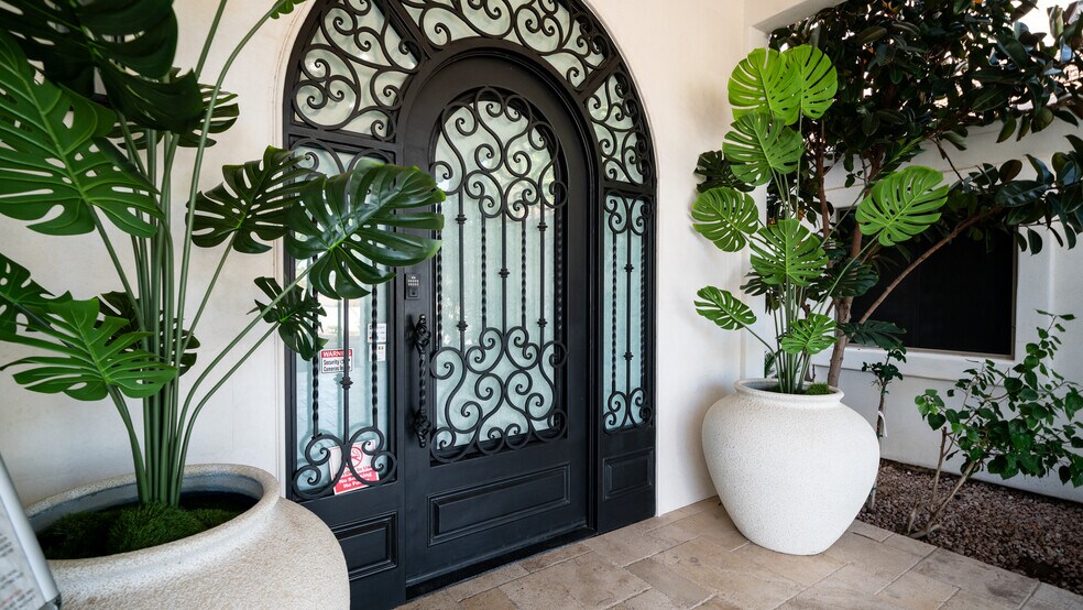 More Photos Of Cactus Rd & 101 Fwy, Scottsdale Continuing Care Retirement Community For Sale