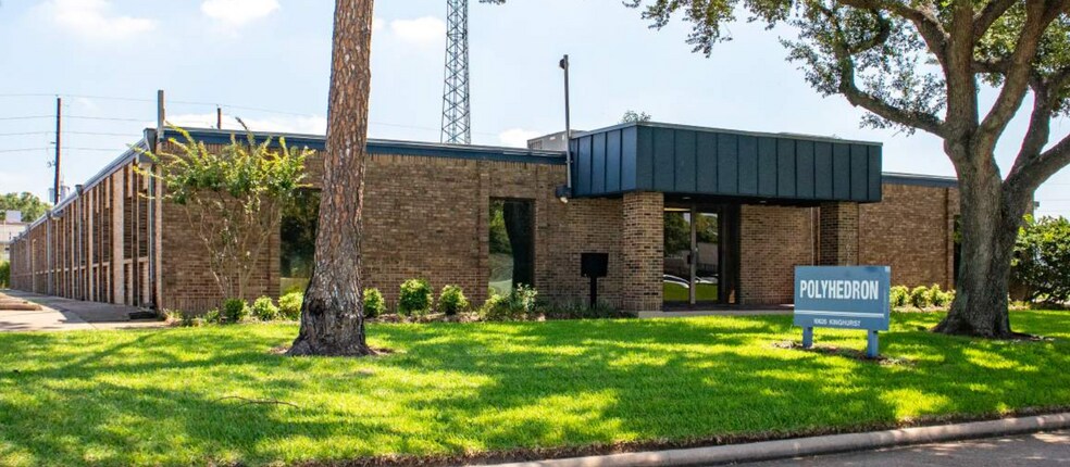 Primary Photo Of 10626 Kinghurst St, Houston Office For Sale