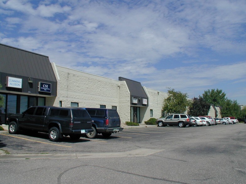 More Photos Of 4301 S Federal Blvd, Englewood Light Distribution For Lease