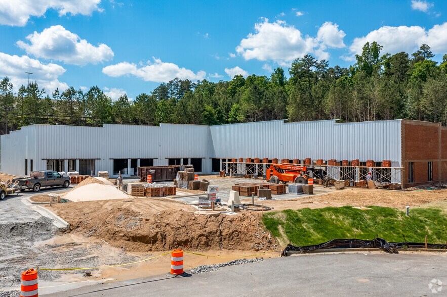 Primary Photo Of 5735 North Commerce Ct, Alpharetta Warehouse For Lease
