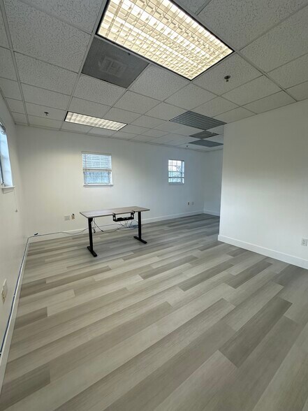 More Photos Of 1661 Sandspur Rd, Maitland Office For Lease