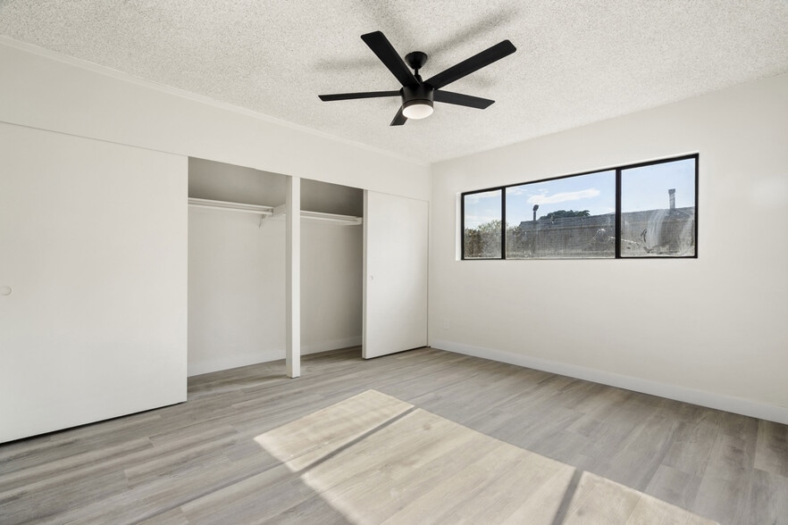 More Photos Of 200 S Avenue 59, Los Angeles Apartments For Sale