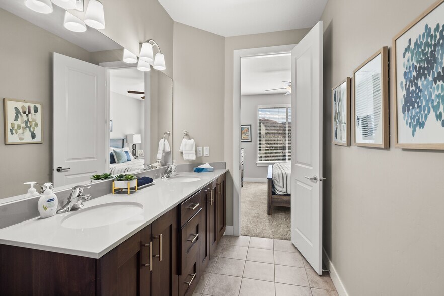 More Photos Of 429 N 600 W, Moab Specialty For Sale