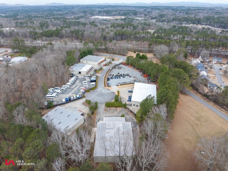 More Photos Of 121 Holt Industrial Cir, Acworth Warehouse For Sale
