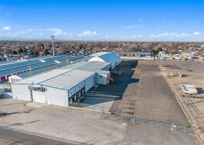 More Photos Of 131 N Kings Rd, Nampa Manufacturing For Lease