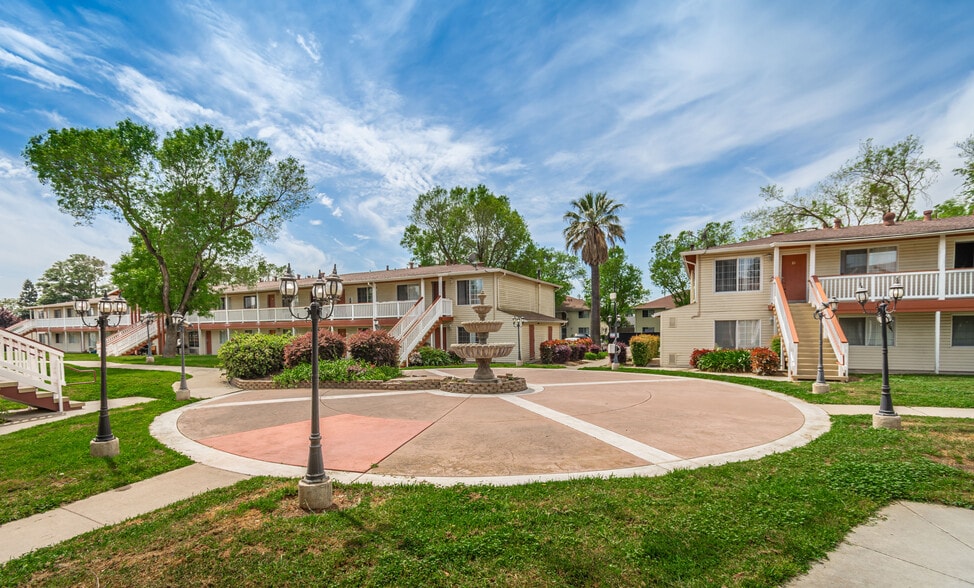 Primary Photo Of 3429 Evergreen Cir, West Sacramento Apartments For Sale