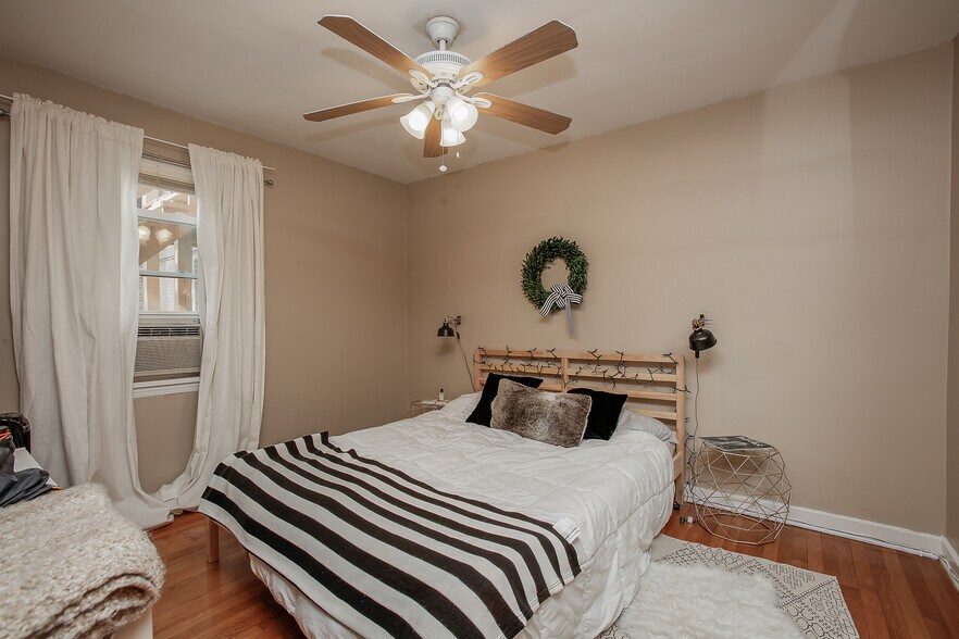 More Photos Of 16-22 E Benton Ave, Naperville Apartments For Sale