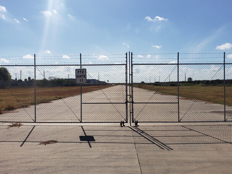 More Photos Of 6401 S 33rd St, McAllen Land For Lease