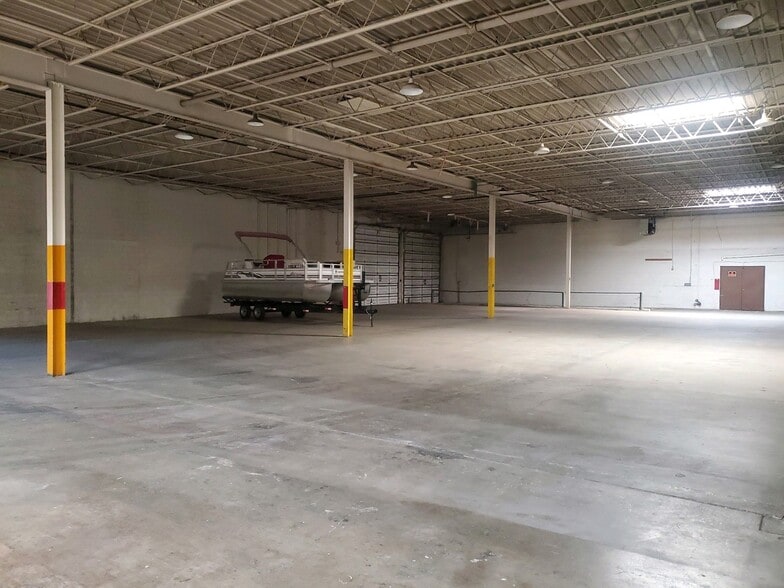 More Photos Of 2655-2711 S Dixie Hwy, Kettering Unknown For Lease