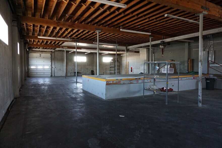 More Photos Of 607 5th St, Prosser General Retail For Sale