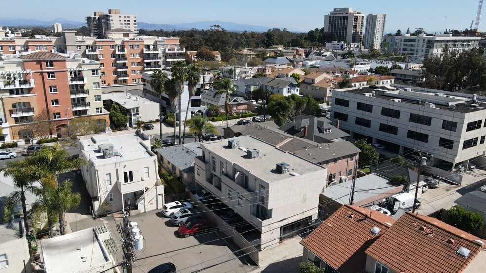 More Photos Of 3664 4th Ave, San Diego Apartments For Sale