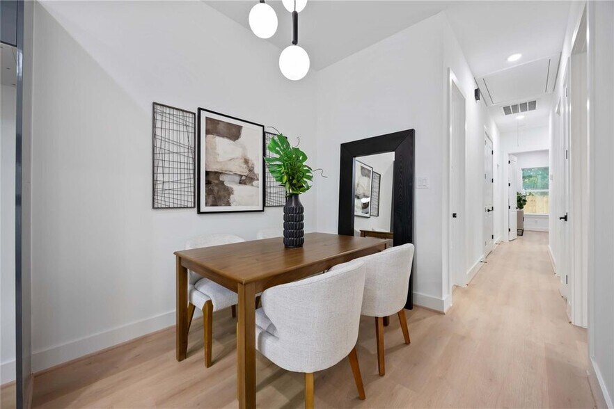More Photos Of 4430 Knoxville Street #A-B, Houston Apartments For Sale