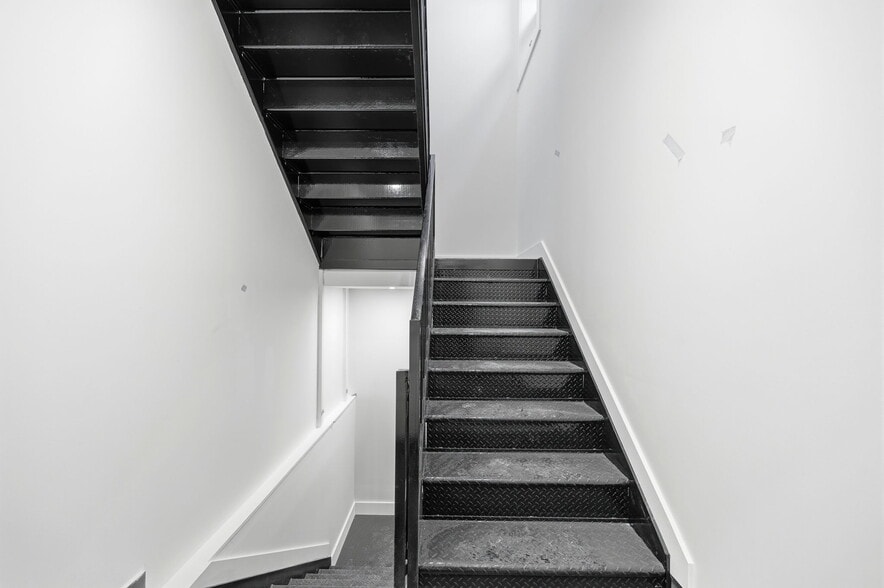 More Photos Of 2152 Muliner Ave, Bronx Apartments For Sale