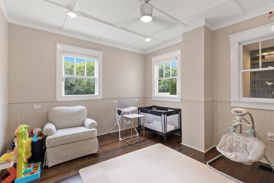 More Photos Of 157 Old Shackle Island Rd, Hendersonville Storefront Retail Office For Sale