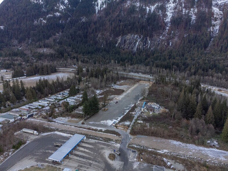 More Photos Of 61934 Estell Rd, Hope Land For Lease