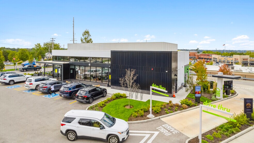 More Photos Of 13239 Manchester Rd, Des Peres General Retail For Sale